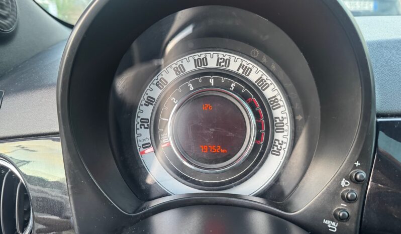 
								FIAT 500 1.0cc Hybrid 70cv Dolcevita full									