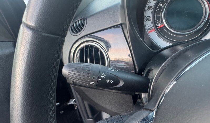 
								FIAT 500 1.0cc Hybrid 70cv Dolcevita full									