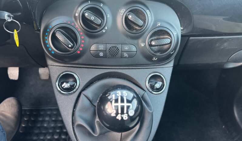 
								FIAT 500 1.0cc Hybrid 70cv Dolcevita full									