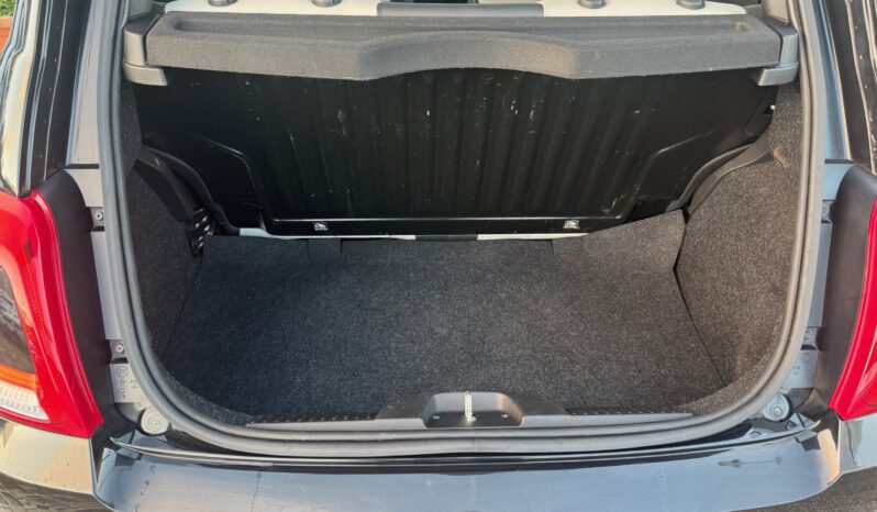 
								FIAT 500 1.0cc Hybrid 70cv Dolcevita full									