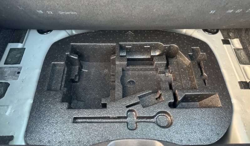 
								FIAT 500 1.0cc Hybrid 70cv Dolcevita full									