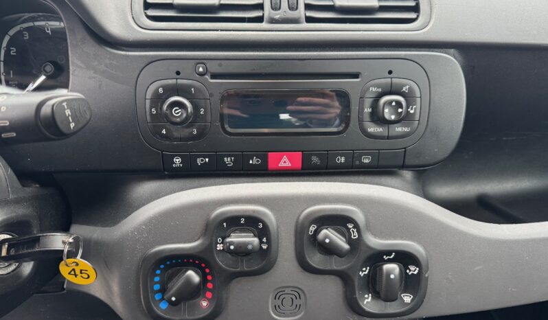 
								FIAT PANDA 1.2cc 69cv Easy full									