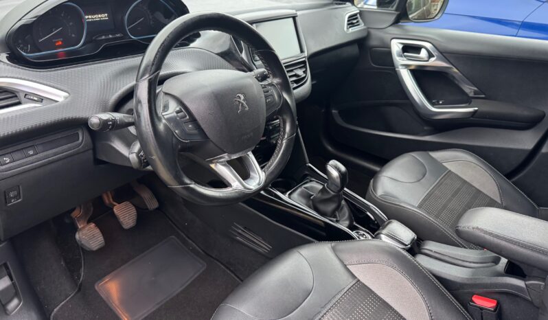 
								PEUGEOT 2008 1.5cc BlueHDi 102cv Allure Pack full									