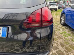 
										PEUGEOT 2008 1.5cc BlueHDi 102cv Allure Pack full									