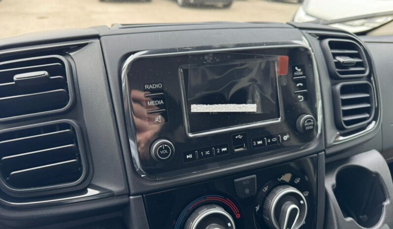 
								FIAT Ducato 33 L2h2 2.2cc Diesel 140cv Furgone Lastrato full									