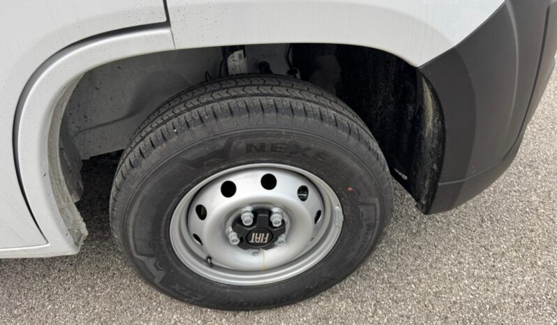 
								FIAT Ducato 33 L2h2 2.2cc Diesel 140cv Furgone Lastrato full									