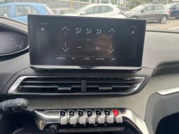 
										PEUGEOT 3008 1.2cc PureTech 130cv S&S GT full									