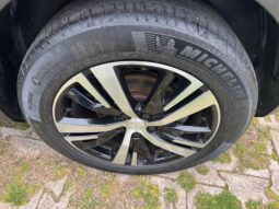 
										PEUGEOT 3008 1.2cc PureTech 130cv S&S GT full									