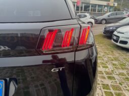 
										PEUGEOT 3008 1.2cc PureTech 130cv S&S GT full									