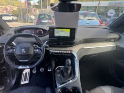 
										PEUGEOT 3008 1.2cc PureTech 130cv S&S GT full									