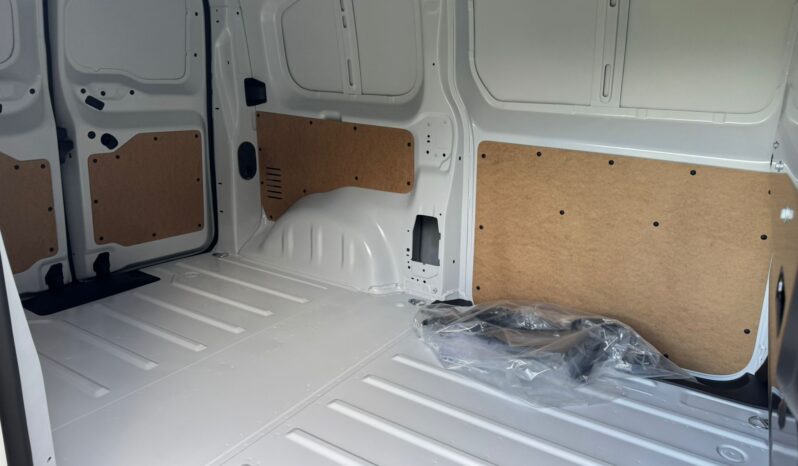 
								FIAT Scudo Serie 3 1.5cc Diesel 120cv Van M full									