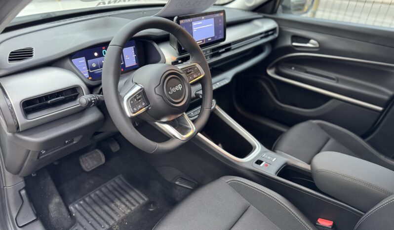 
								JEEP Avenger 1.2cc 100cv DCT MHEV Longitude full									