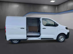 
										FIAT Scudo Serie 3 1.5cc Diesel 120cv Van M full									