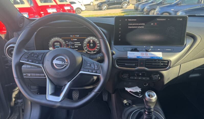 
								NISSAN JUKE 1.0cc DIG-T 114cv N-CONNECTA full									