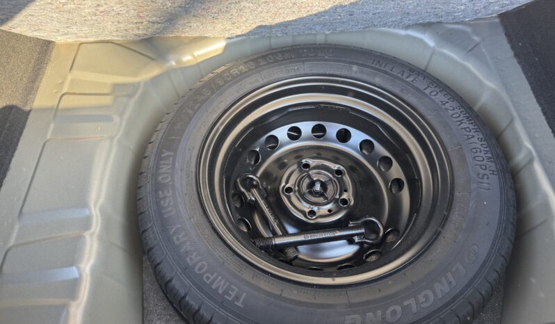 
								NISSAN JUKE 1.0cc DIG-T 114cv N-CONNECTA full									