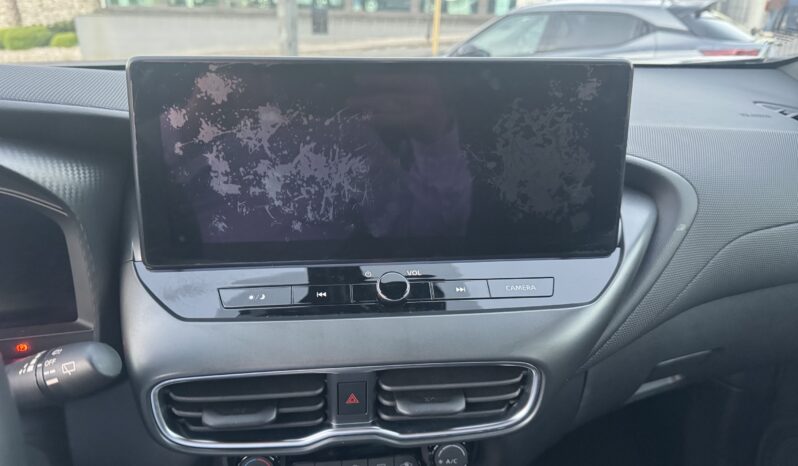 
								NISSAN JUKE 1.0cc DIG-T 114cv N-CONNECTA full									