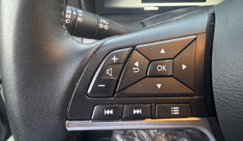 
								NISSAN JUKE 1.0cc DIG-T 114cv N-CONNECTA full									