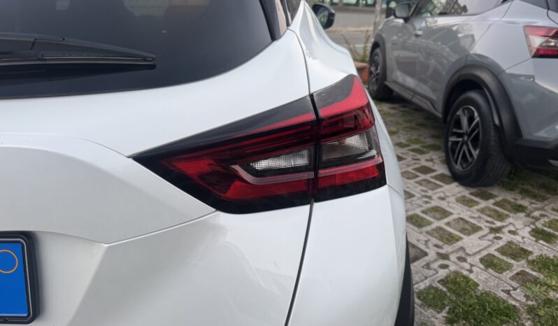 
								NISSAN JUKE 1.0cc DIG-T 114cv N-CONNECTA full									