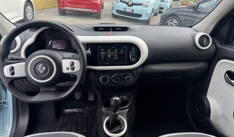 
								RENAULT Twingo 1.0cc sce 65cv Equilibre full									