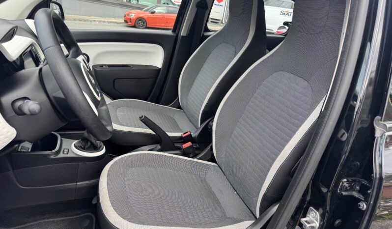 
								RENAULT Twingo 1.0cc sce 65cv Equilibre full									