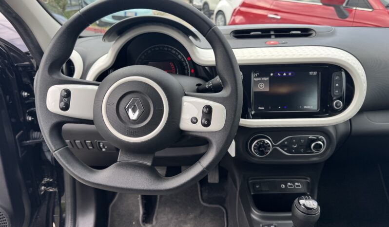 
								RENAULT Twingo 1.0cc sce 65cv Equilibre full									