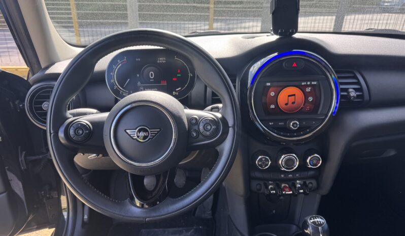 
								MINI ONE 1.5cc 75cv 5 Porte BRAKER STREE full									