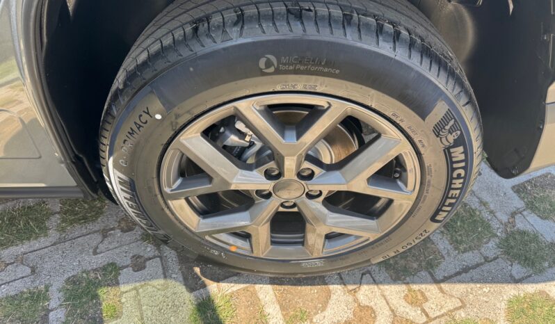 
								Jeep New Compass 1.2cc E-Hybrid 145cv Edct6 First Edition full									