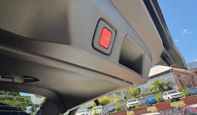 
								Jeep New Compass 1.2cc E-Hybrid 145cv Edct6 First Edition full									