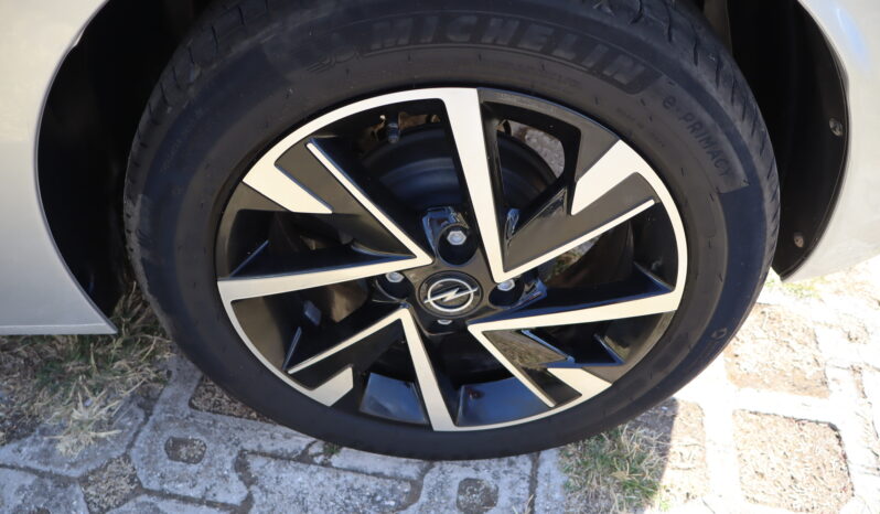 
								Opel New Corsa 1.2cc 100cv GS full									
