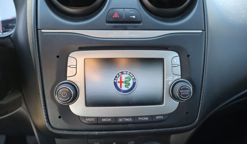 
								Alfa Mito 1.4cc 78cv GPL Distinctive + EuroBlock full									