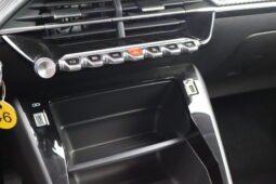 
										Peugeot 208 1.2cc 75cv S&S 5 Porte Style full									