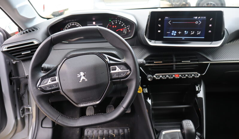 
								Peugeot 208 1.2cc 75cv S&S 5 Porte Style full									