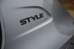 
										Peugeot 208 1.2cc 75cv S&S 5 Porte Style full									
