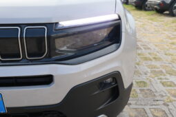 
										JEEP Avenger 1.2cc Benzina 100cv SUMMIT full									