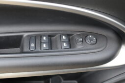 
										JEEP Avenger 1.2cc Benzina 100cv SUMMIT full									