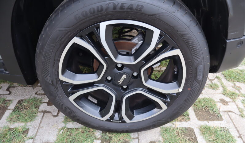 
								JEEP Avenger 1.2cc Benzina 100cv SUMMIT full									