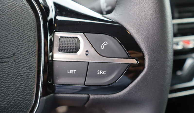 
								PEUGEOT 208 1.2cc PureTech 100cv S&S Allure full									