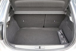 
										PEUGEOT 208 1.2cc PureTech 100cv S&S Allure full									