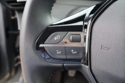 
										PEUGEOT 208 1.2cc PureTech 100cv S&S Allure full									