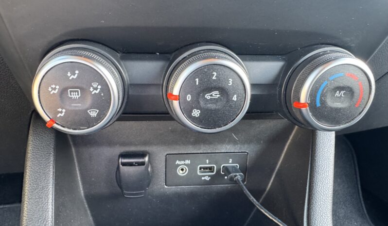 
								RENAULT CLIO 1.0cc 100cv Benz./GPL ZEN full									