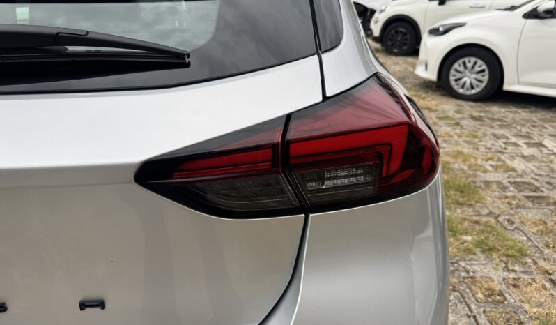 
								Opel New Corsa 1.2cc 100cv AT8 GS full									