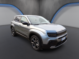 
										JEEP Avenger 1.2cc Benzina 100cv SUMMIT full									