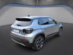 
										JEEP Avenger 1.2cc Benzina 100cv SUMMIT full									