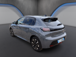 
										PEUGEOT 208 1.2cc PureTech 100cv S&S Allure full									