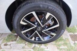 
										Opel New Corsa 1.2cc 100cv AT8 GS full									