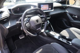 
										PEUGEOT 208 1.2cc Hybrid 136cv E-DCS6 GT full									