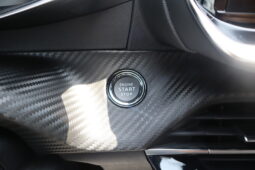 
										PEUGEOT 208 1.2cc Hybrid 136cv E-DCS6 GT full									
