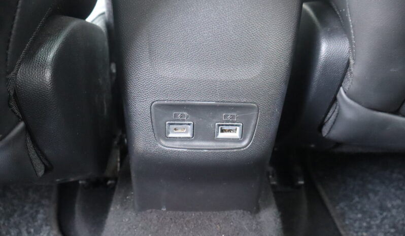 
								PEUGEOT 208 1.2cc Hybrid 136cv E-DCS6 GT full									
