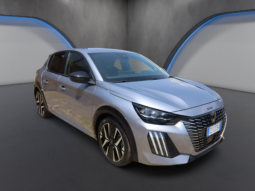 
										PEUGEOT 208 1.2cc Hybrid 136cv E-DCS6 GT full									