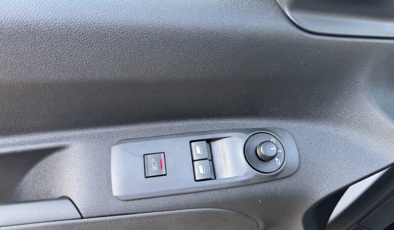 
								FIAT Dobò Series 4 Van XL 1.5cc Diesel 130cv full									